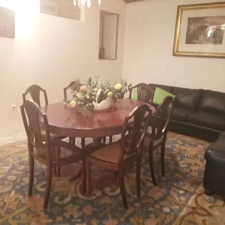 House With 3 Bedrooms In With Shared Pool Terrace And Wifi 30 Km From The Beach *